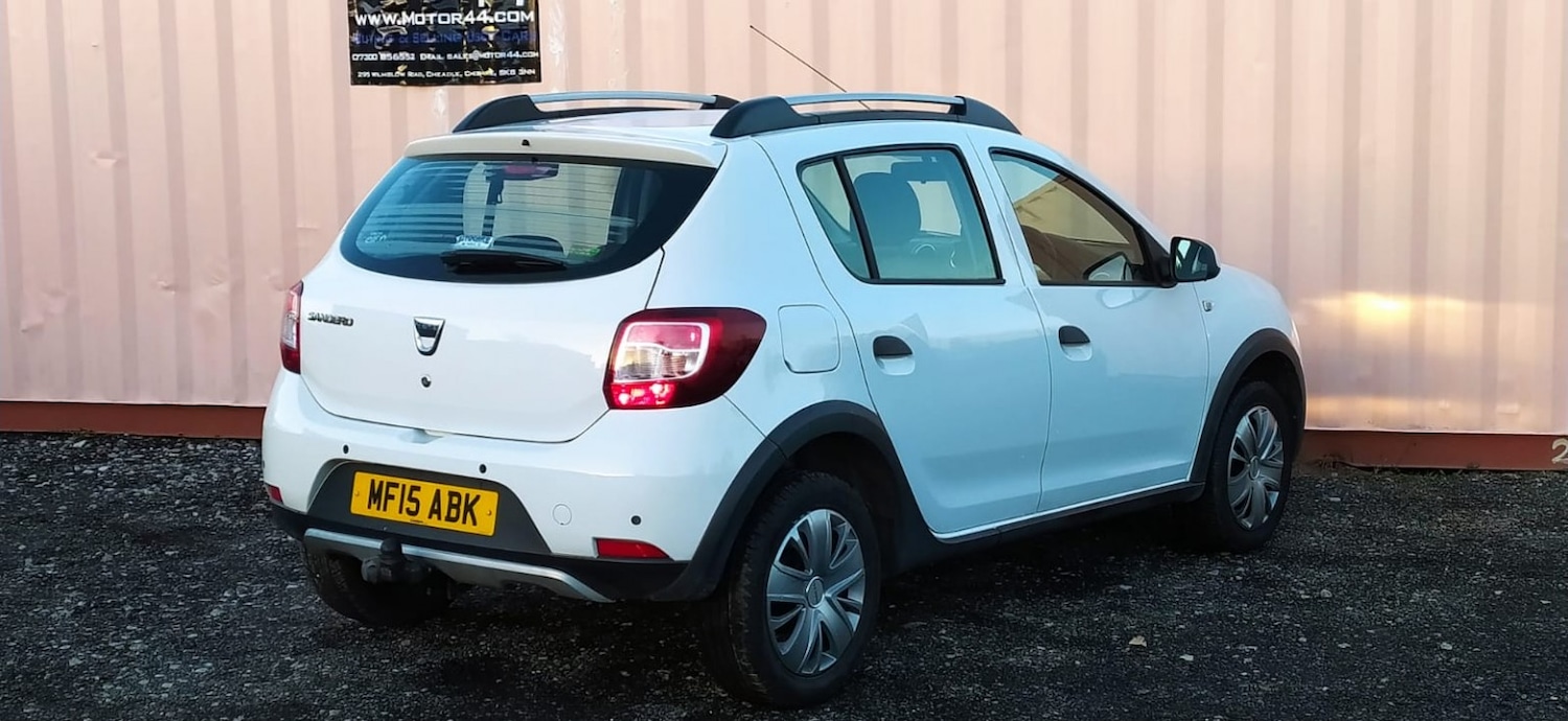 Used Dacia Sandero Stepway 2015 for sale - 76799221: Photo 38