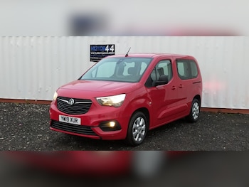 Used Vauxhall Combo Life 2019 for sale - 77089806: Photo