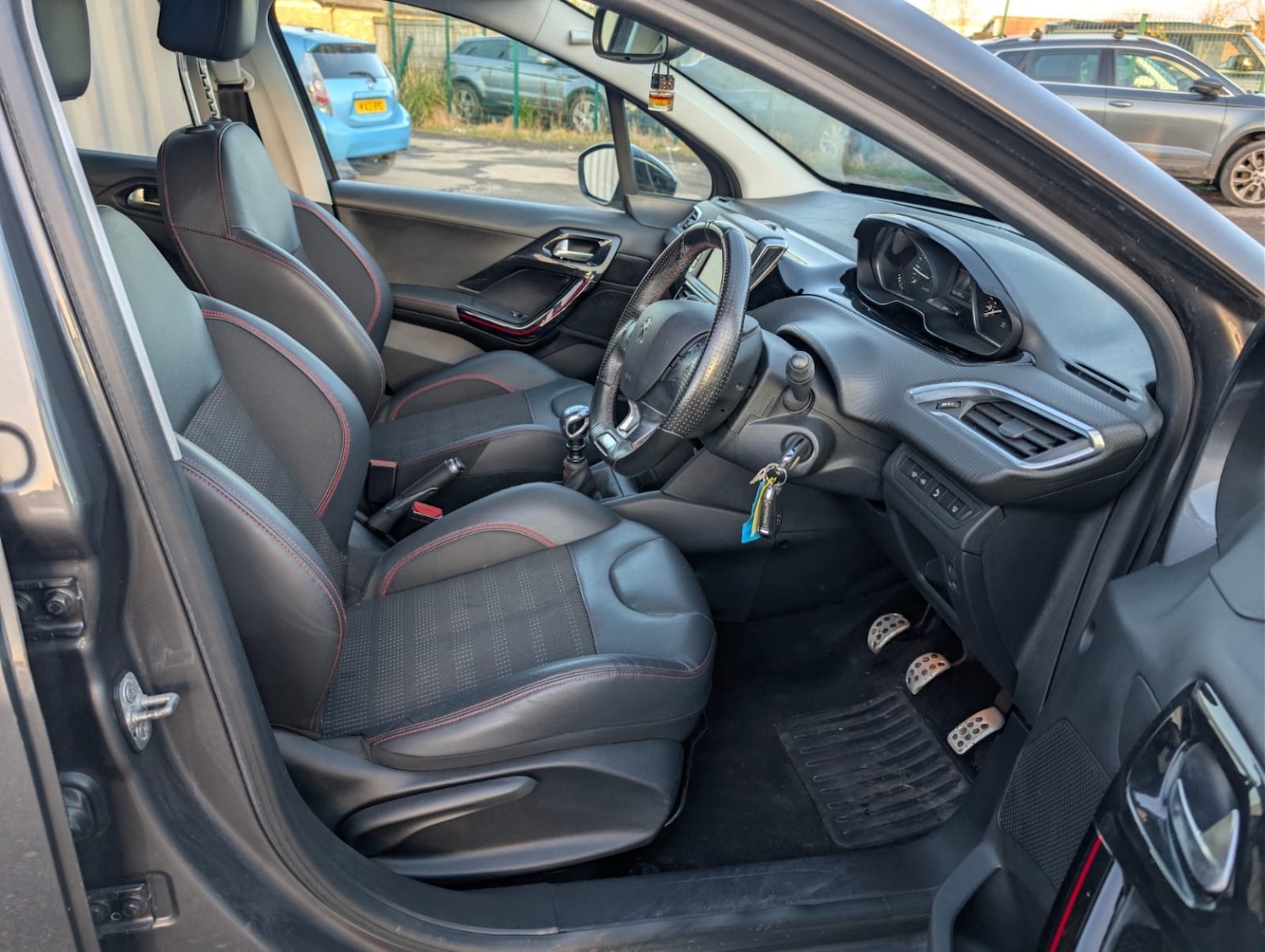 Used Peugeot 208 2019 for sale - 77616341: Photo 27