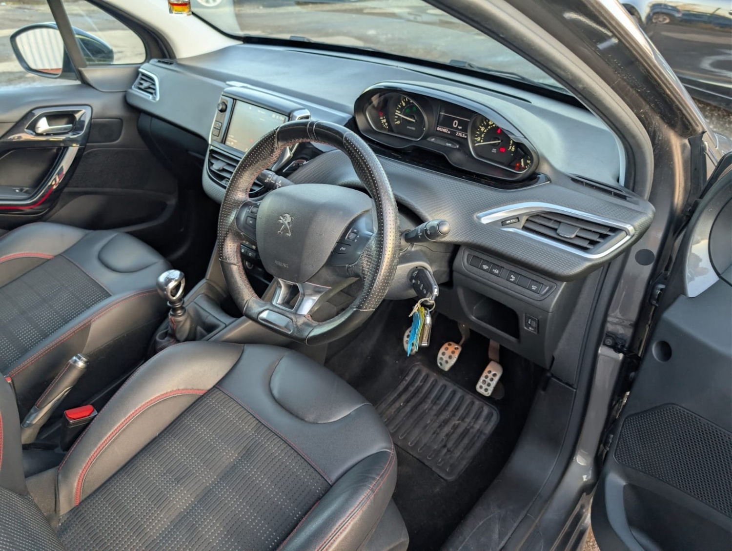 Used Peugeot 208 2019 for sale - 77616341: Photo 30