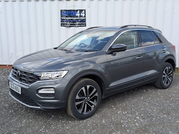 Used Volkswagen T-Roc 2021 for sale - 79335582: Photo