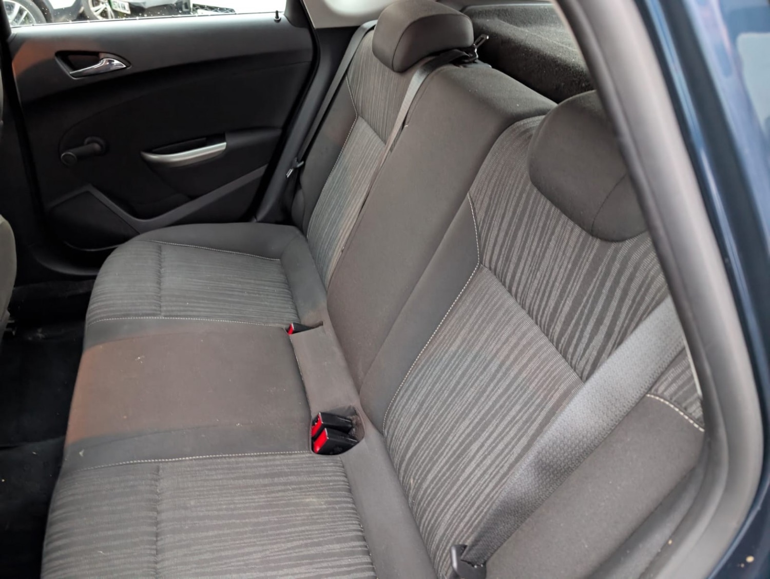 Used Vauxhall Astra 2010 for sale - 77616353: Photo 22