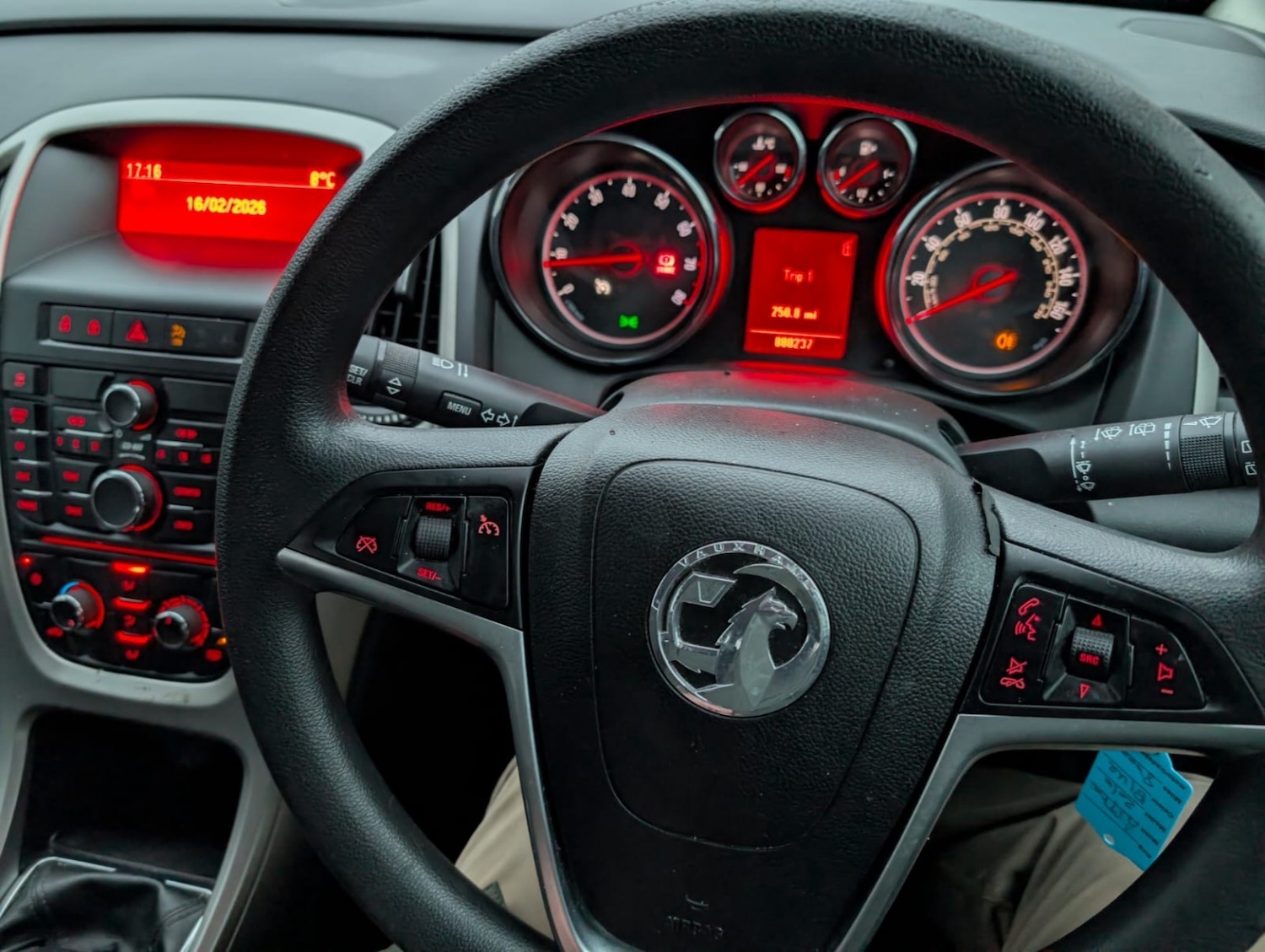 Used Vauxhall Astra 2010 for sale - 77616353: Photo 26