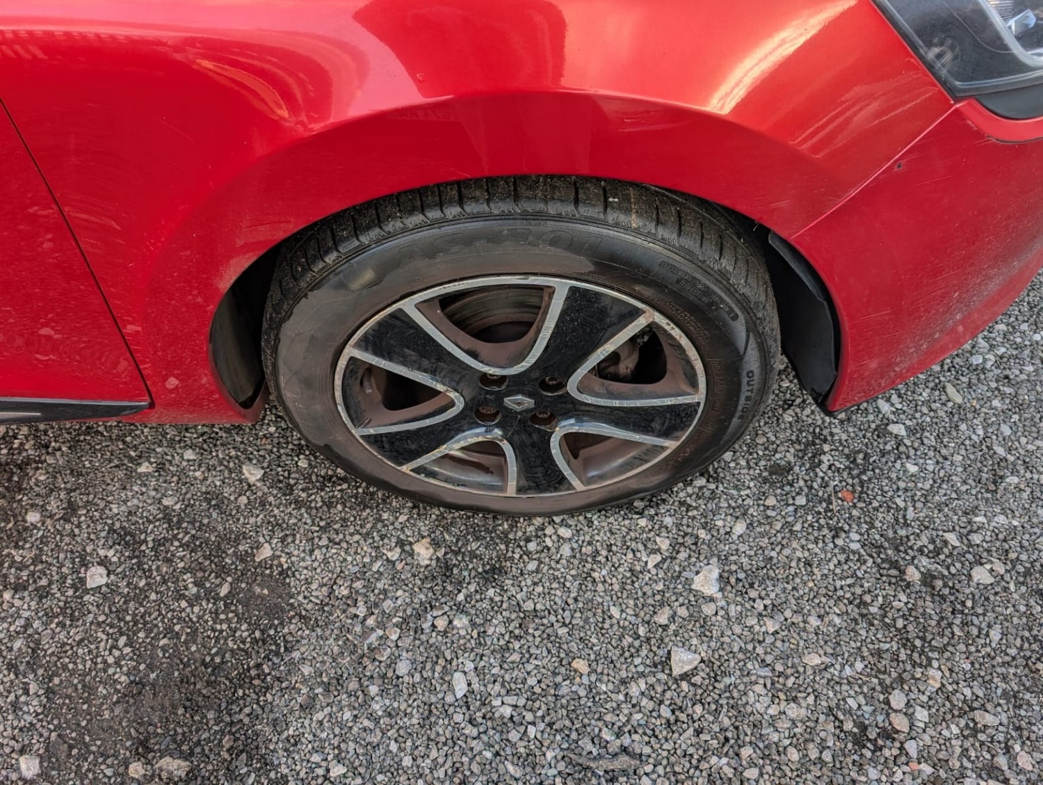 Used Renault Clio 2014 for sale - 77089890: Photo 10