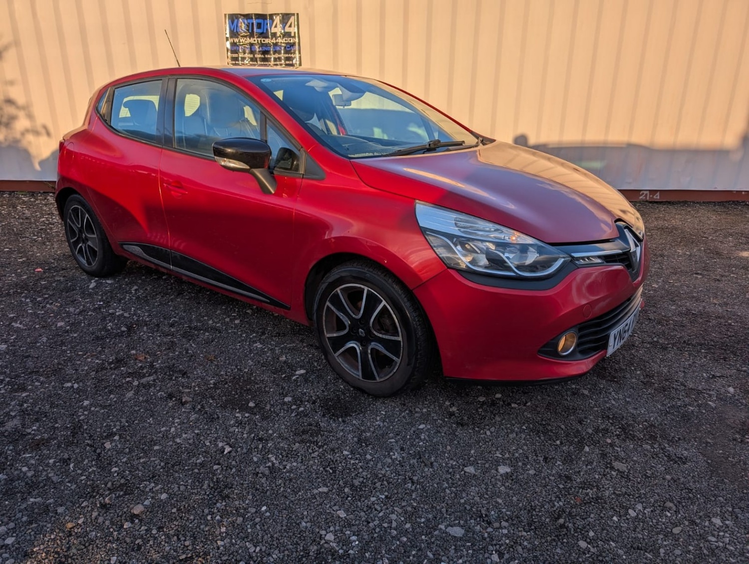 Used Renault Clio 2014 for sale - 77089890: Photo 2