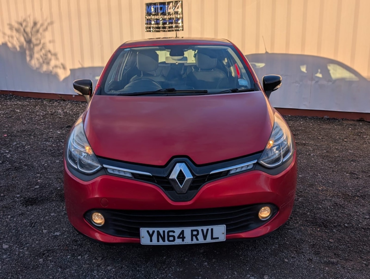 Used Renault Clio 2014 for sale - 77089890: Photo 4