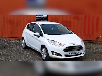 Used Ford Fiesta 2016 for sale - 75621220: Photo