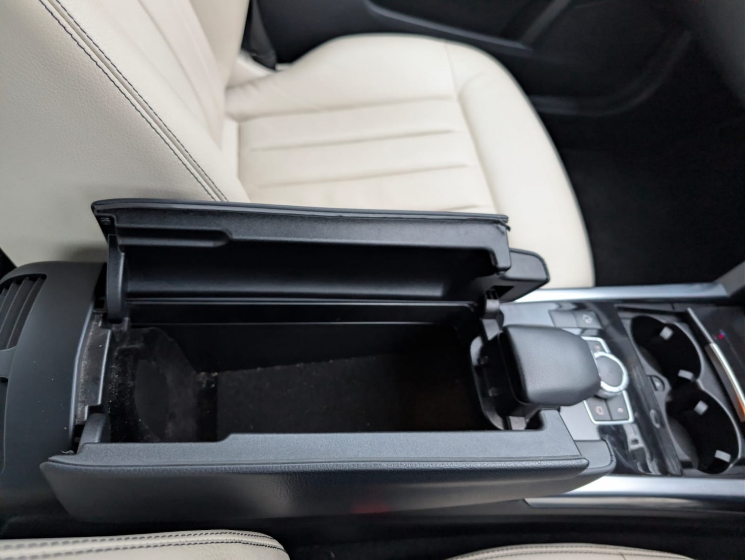 Used Mercedes-Benz E Class 2015 for sale - 77548266: Photo 13