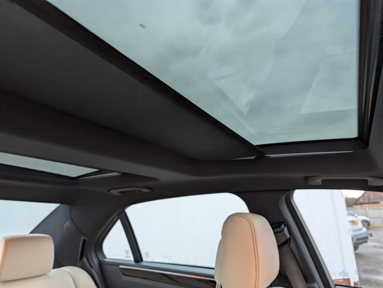 Used Mercedes-Benz E Class 2015 for sale - 77548266: Photo 14