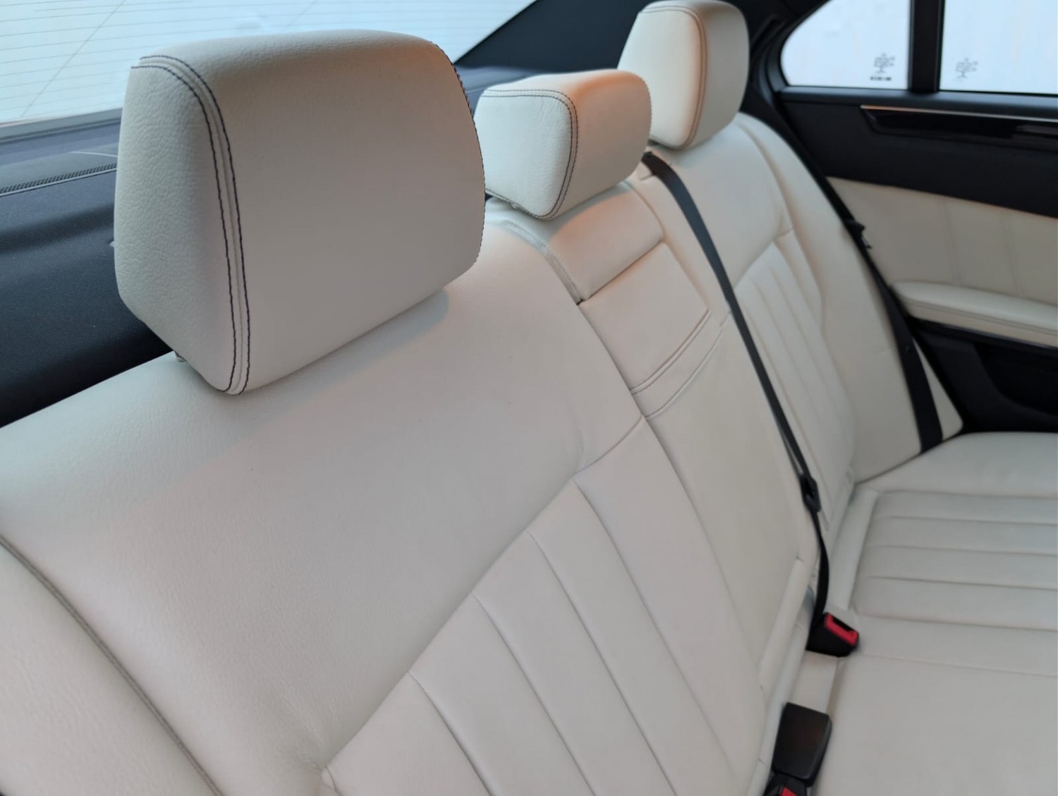 Used Mercedes-Benz E Class 2015 for sale - 77548266: Photo 15