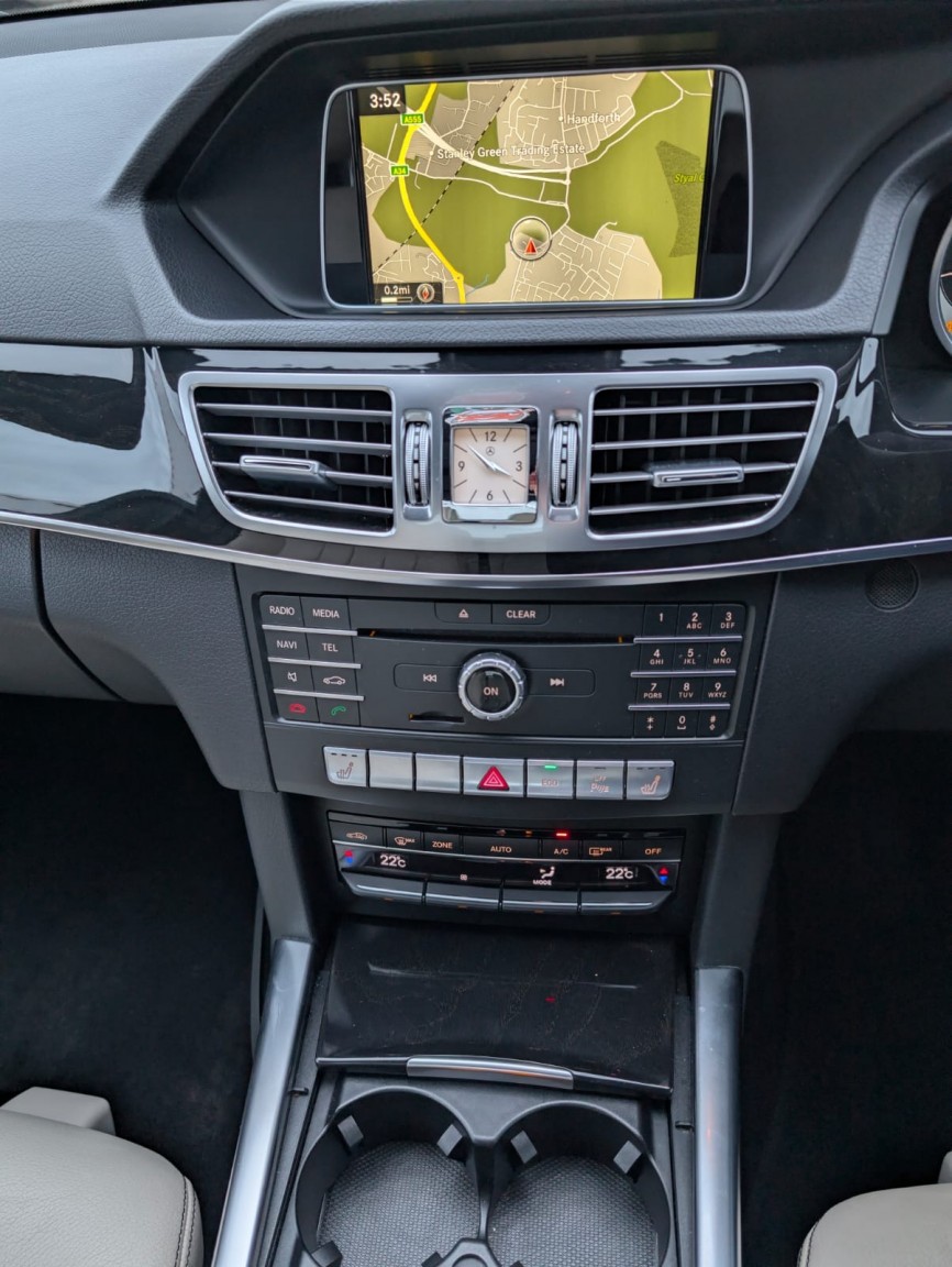 Used Mercedes-Benz E Class 2015 for sale - 77548266: Photo 21