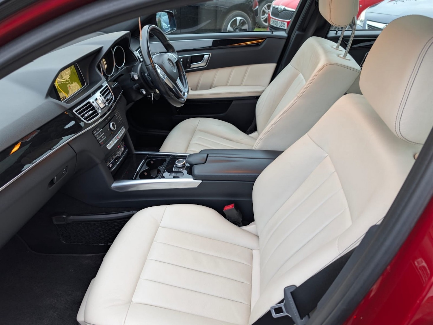 Used Mercedes-Benz E Class 2015 for sale - 77548266: Photo 23