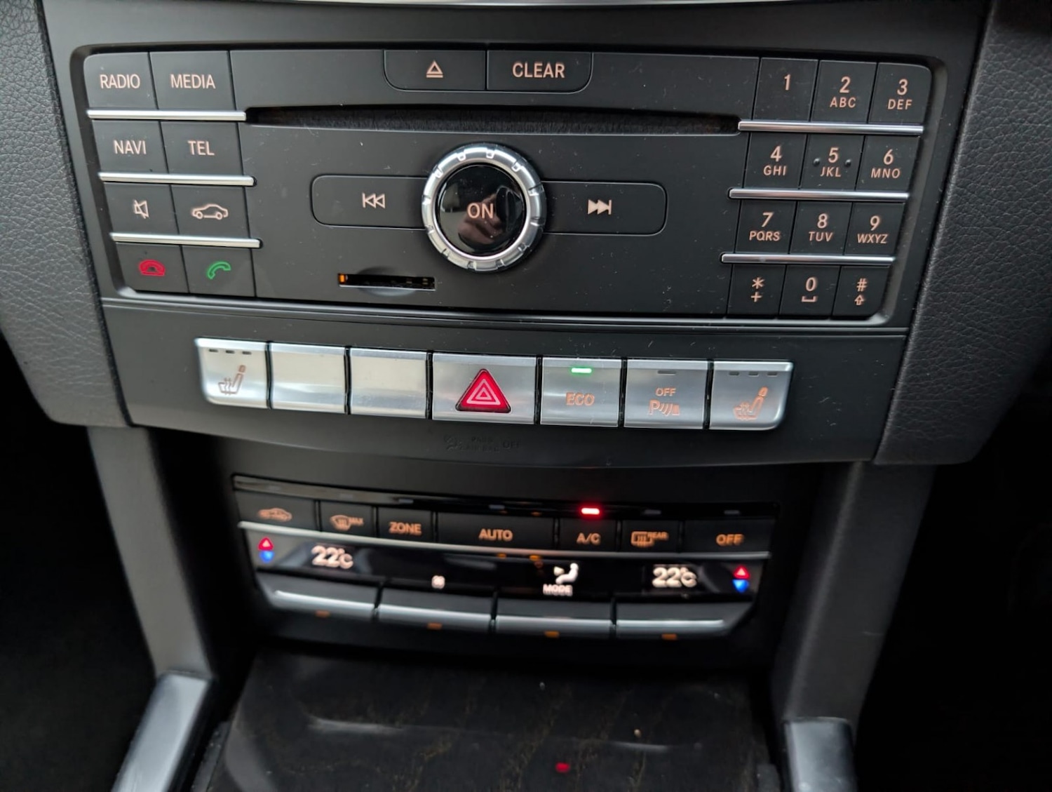 Used Mercedes-Benz E Class 2015 for sale - 77548266: Photo 26