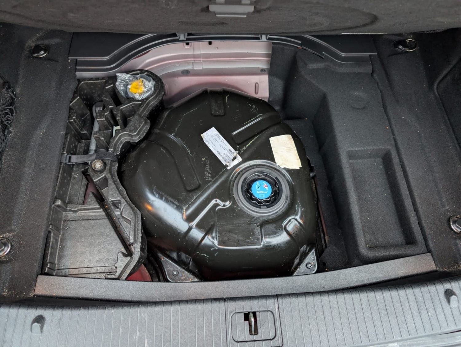 Used Mercedes-Benz E Class 2015 for sale - 77548266: Photo 32