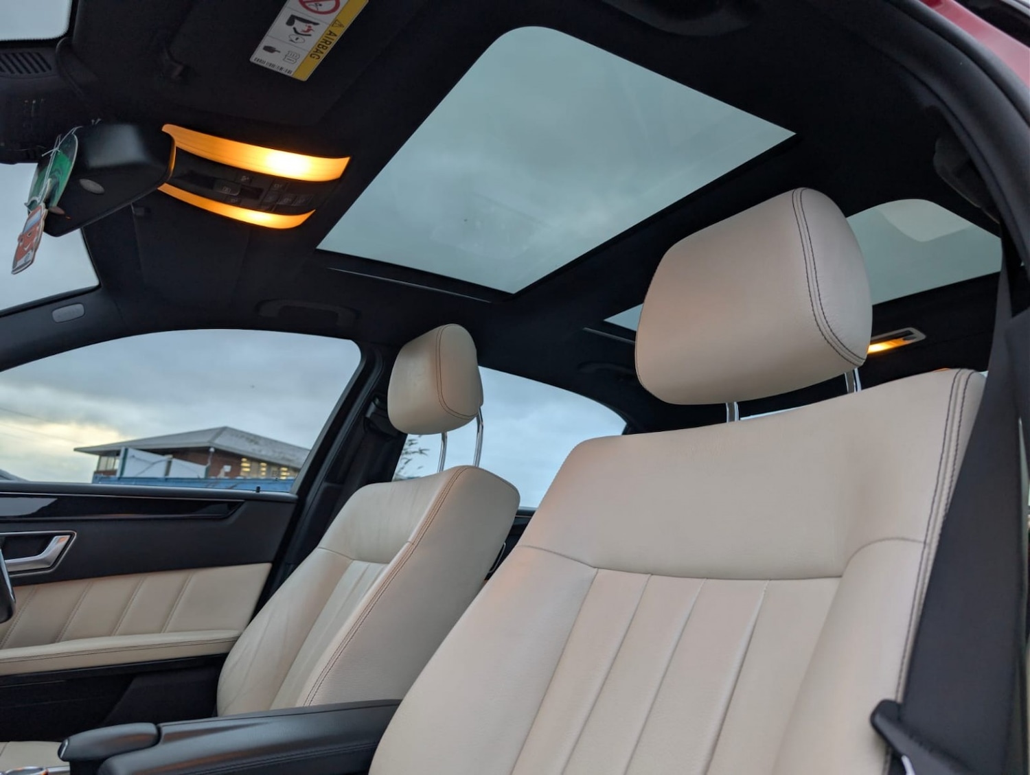 Used Mercedes-Benz E Class 2015 for sale - 77548266: Photo 37