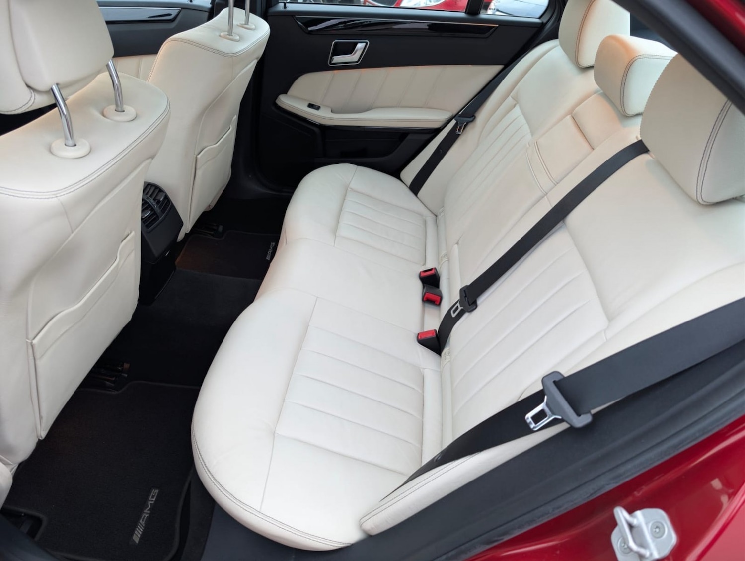 Used Mercedes-Benz E Class 2015 for sale - 77548266: Photo 59