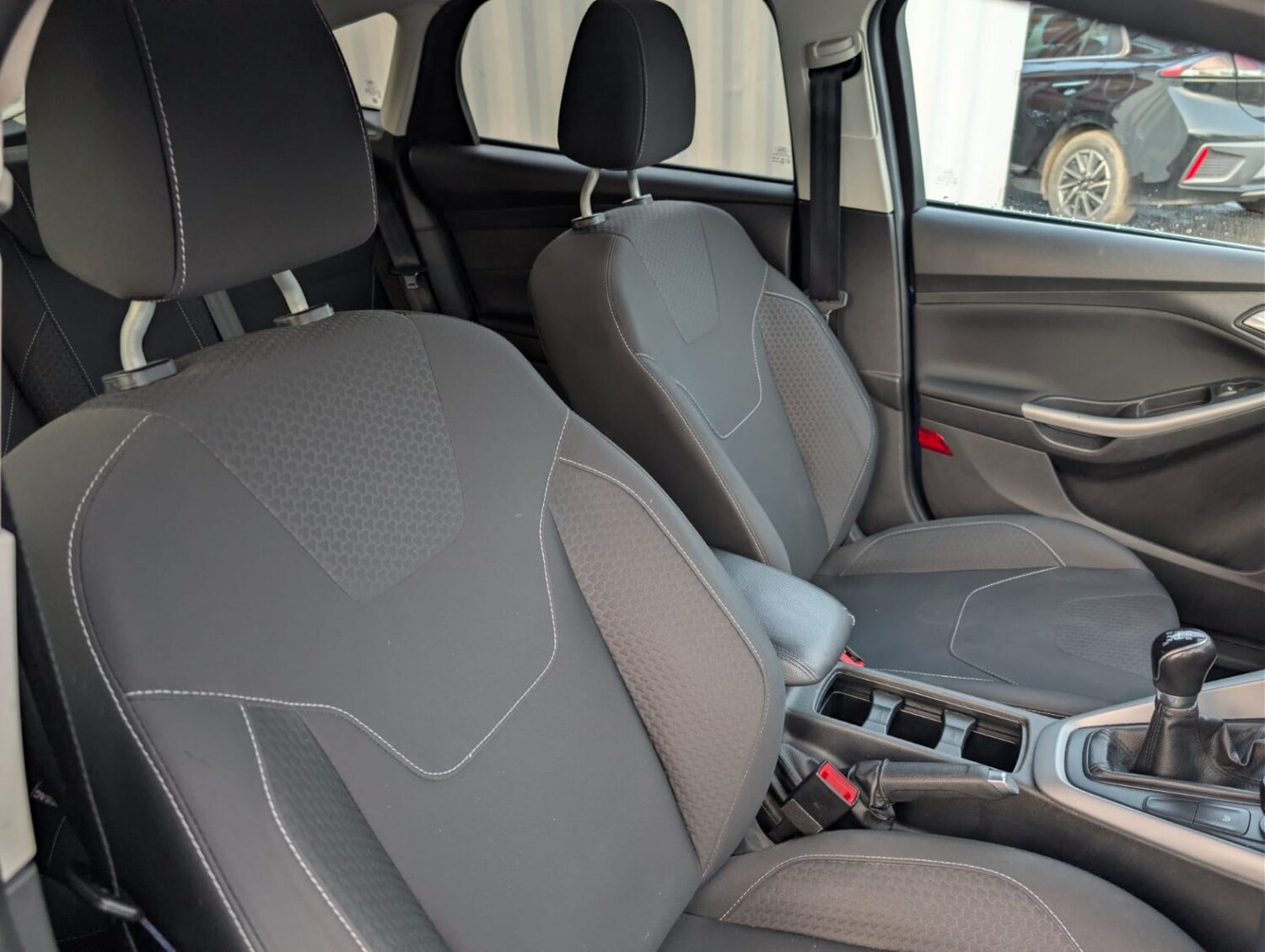 Used Ford Focus 2017 for sale - 77616337: Photo 6