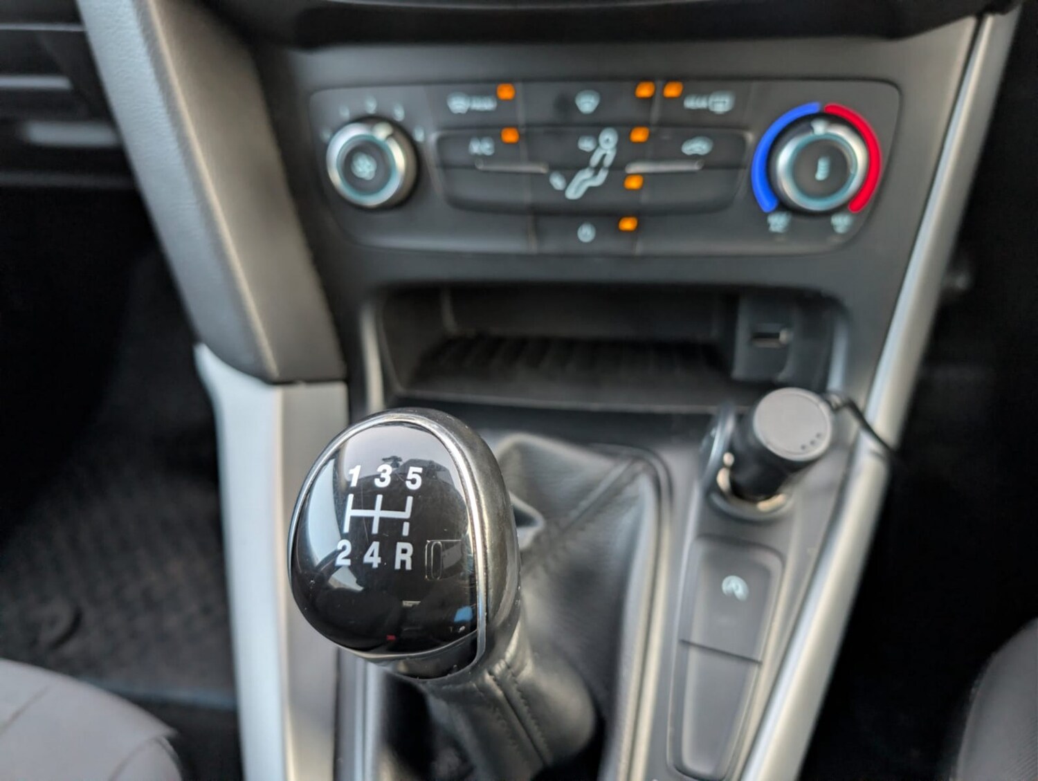 Used Ford Focus 2017 for sale - 77616337: Photo 7