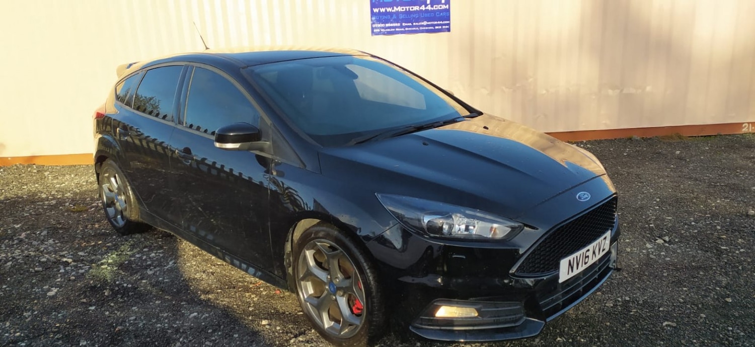 Used Ford Focus 2016 for sale - 76769425: Photo 2