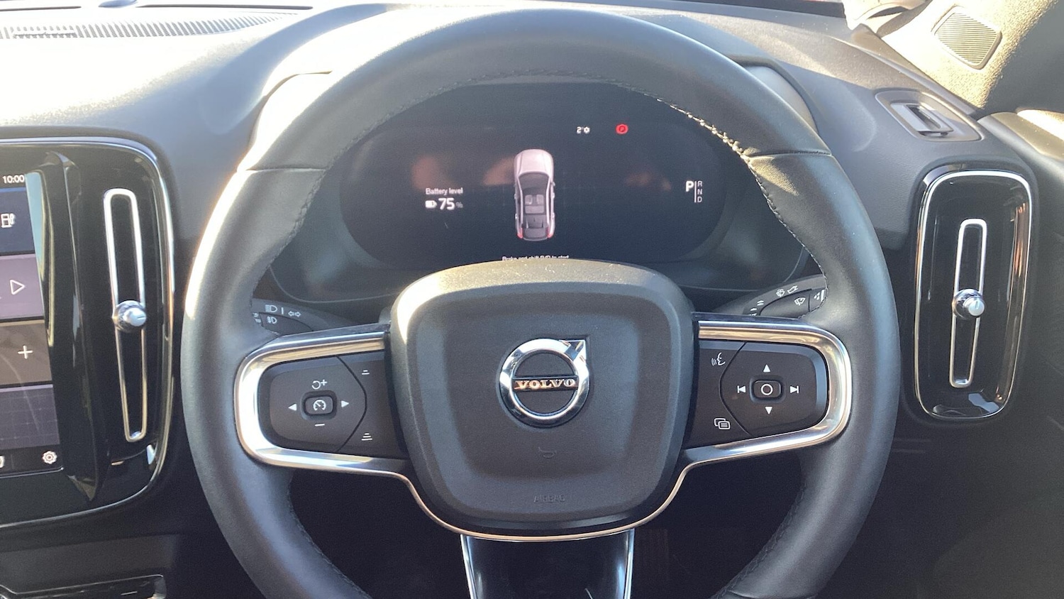 Used Volvo C40 2022 for sale - 77455032: Photo 10