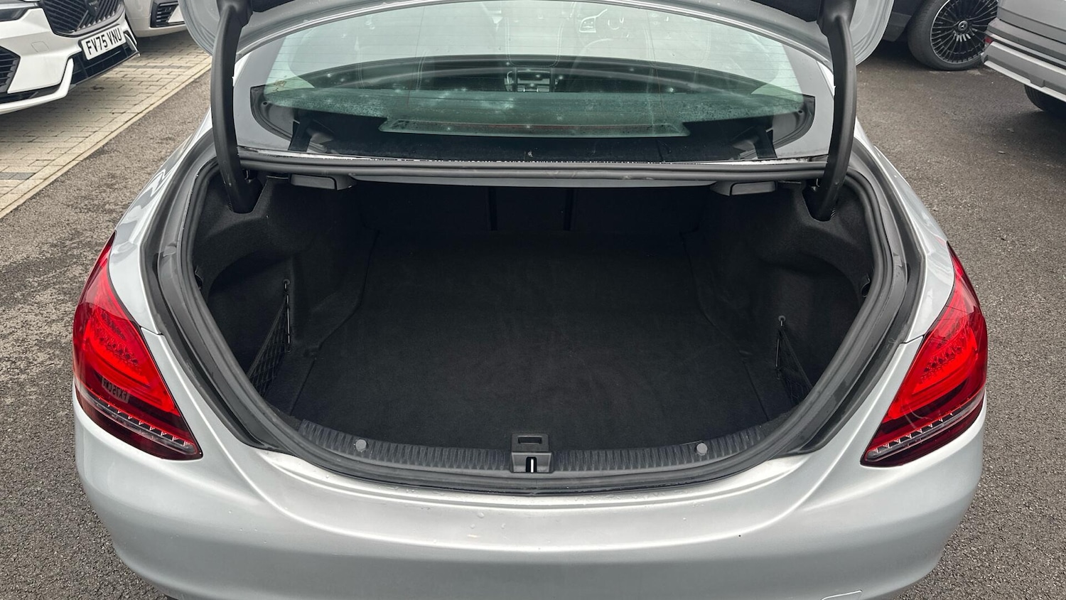 Used Mercedes-Benz C Class 2020 for sale - 77376509: Photo 13