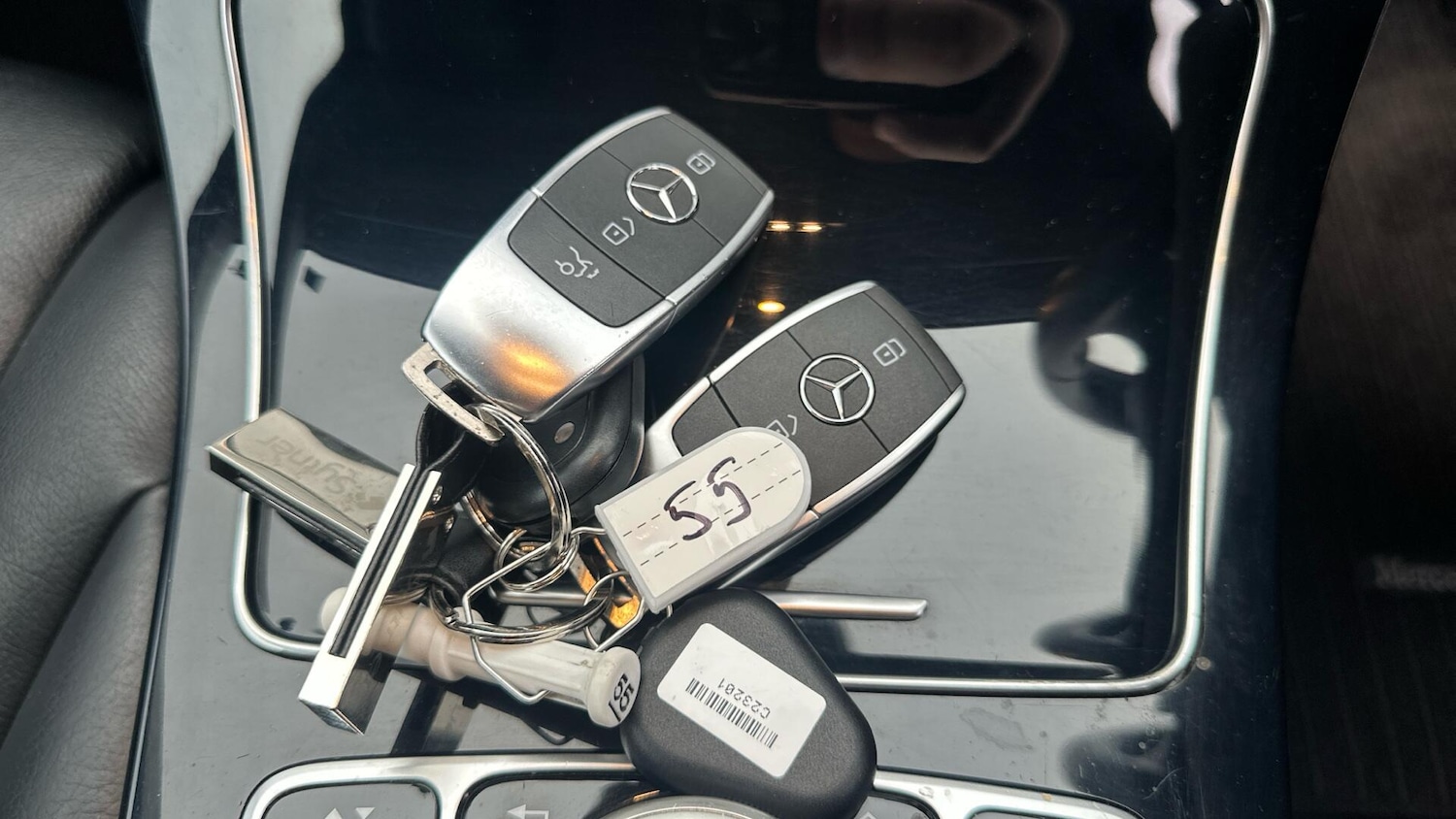 Used Mercedes-Benz C Class 2020 for sale - 77376509: Photo 17