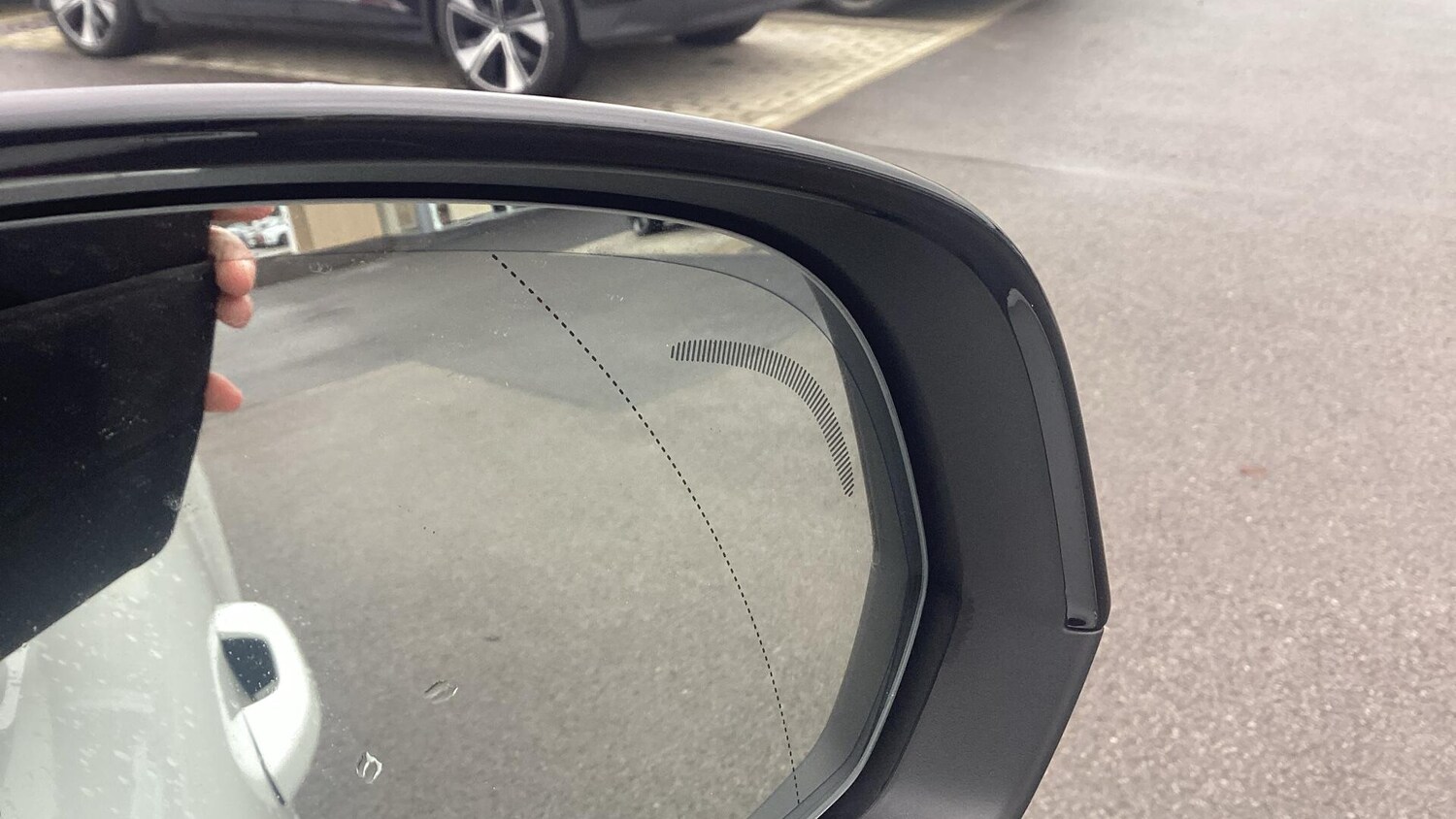 Used Volvo XC40 for sale - 77343747: Photo 29