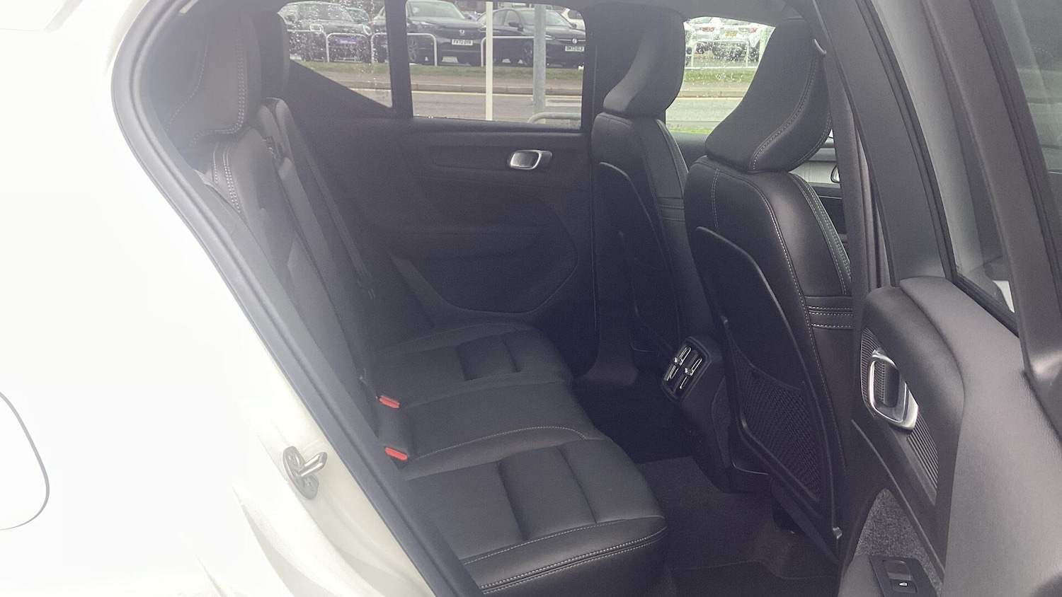 Used Volvo XC40 for sale - 77343747: Photo 6