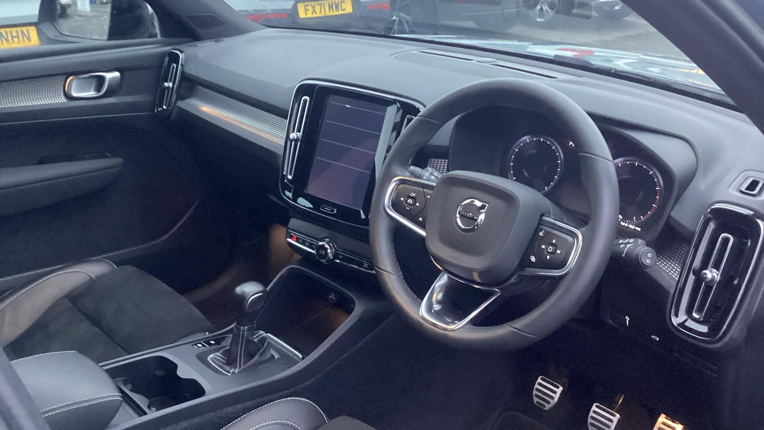 Used Volvo XC40 2022 for sale - 77175265: Photo 4