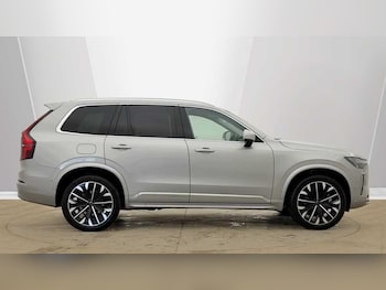 Used Volvo XC90 2025 for sale - 78460995: Photo