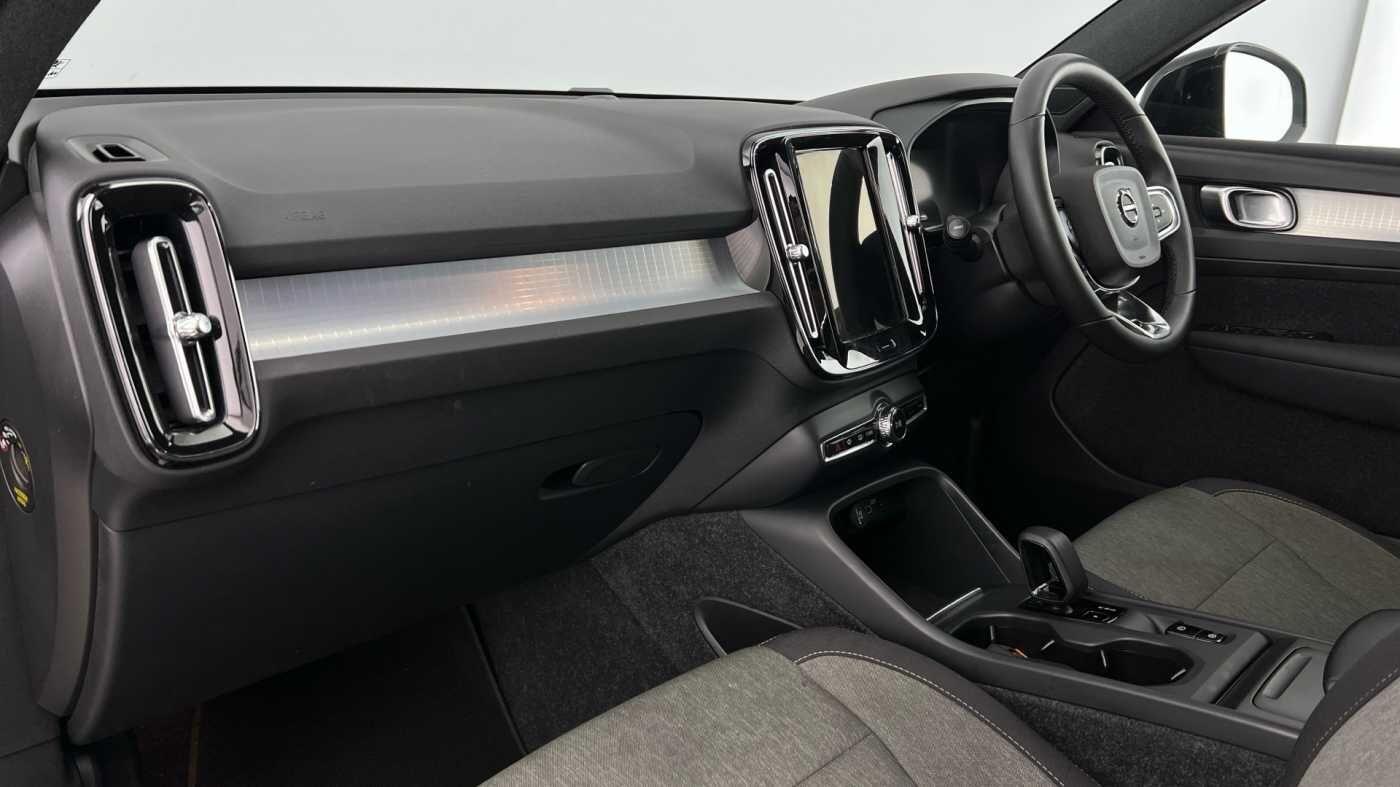 Used Volvo XC40 2022 for sale - 76633799: Photo 6