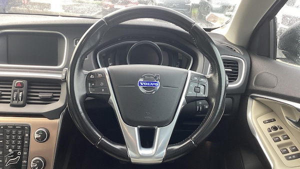 Used Volvo V40 Cross Country 2014 for sale - 76259499: Photo 10
