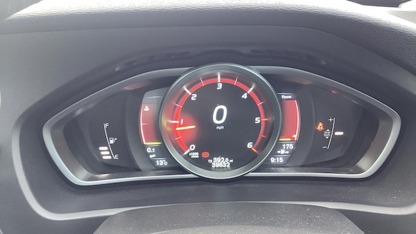 Used Volvo V40 Cross Country 2014 for sale - 76259499: Photo 11