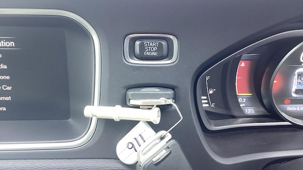 Used Volvo V40 Cross Country 2014 for sale - 76259499: Photo 26