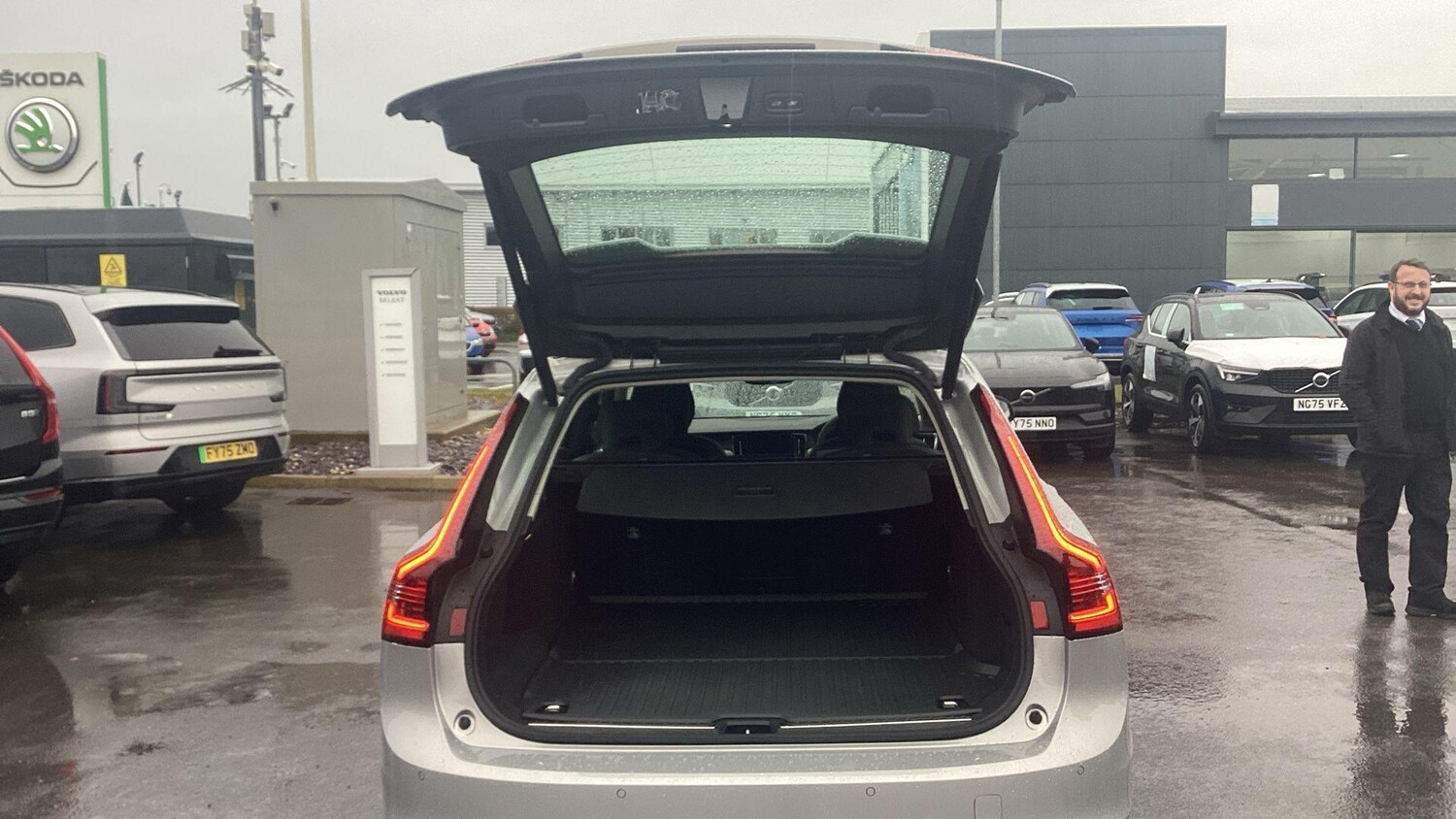 Used Volvo V90 2025 for sale - 77683990: Photo 13