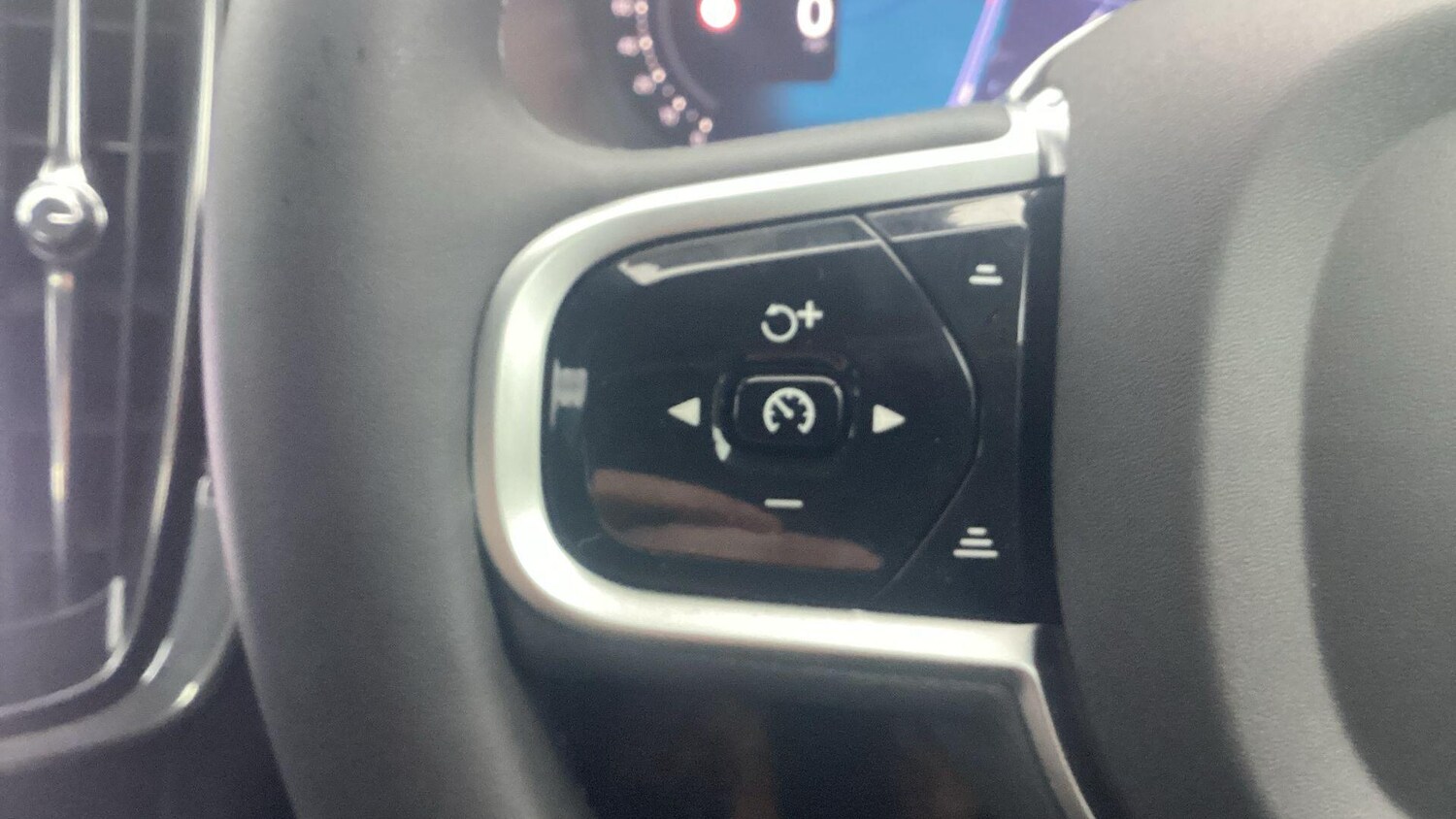 Used Volvo V90 2025 for sale - 77683990: Photo 19