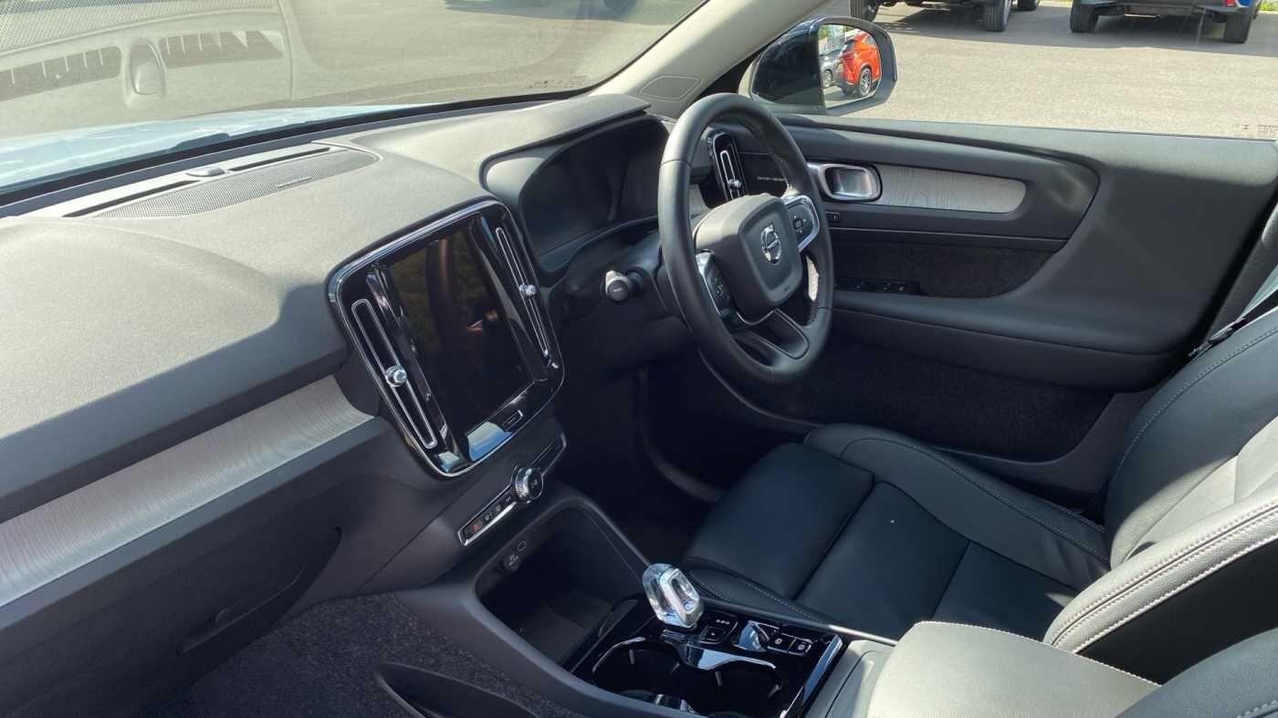 Used Volvo XC40 2025 for sale - 77229863: Photo 12
