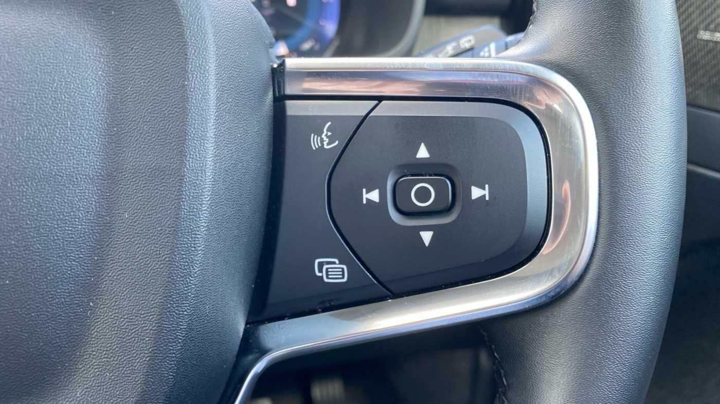 Used Volvo XC40 2025 for sale - 77229863: Photo 16