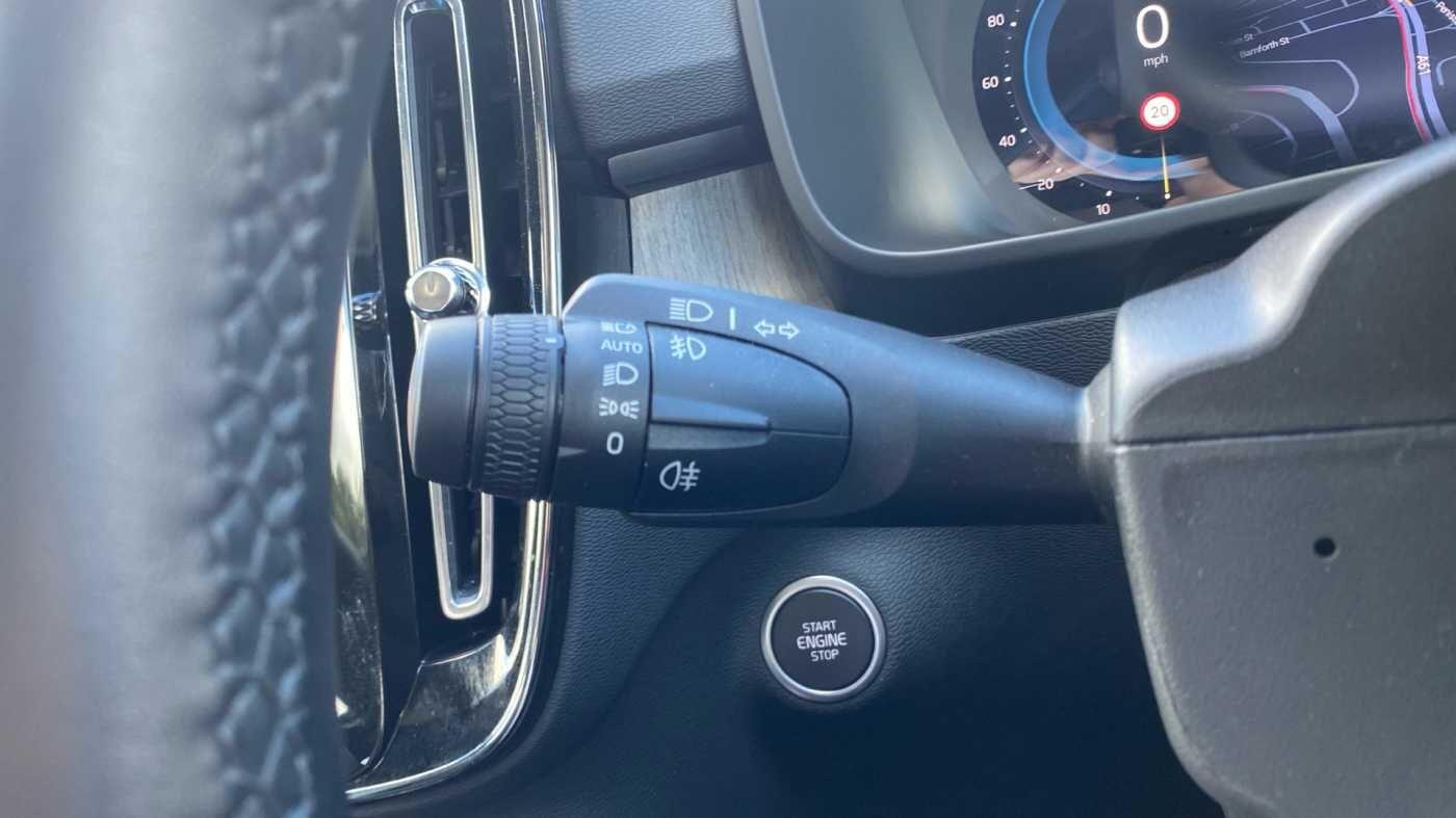 Used Volvo XC40 2025 for sale - 77229863: Photo 17