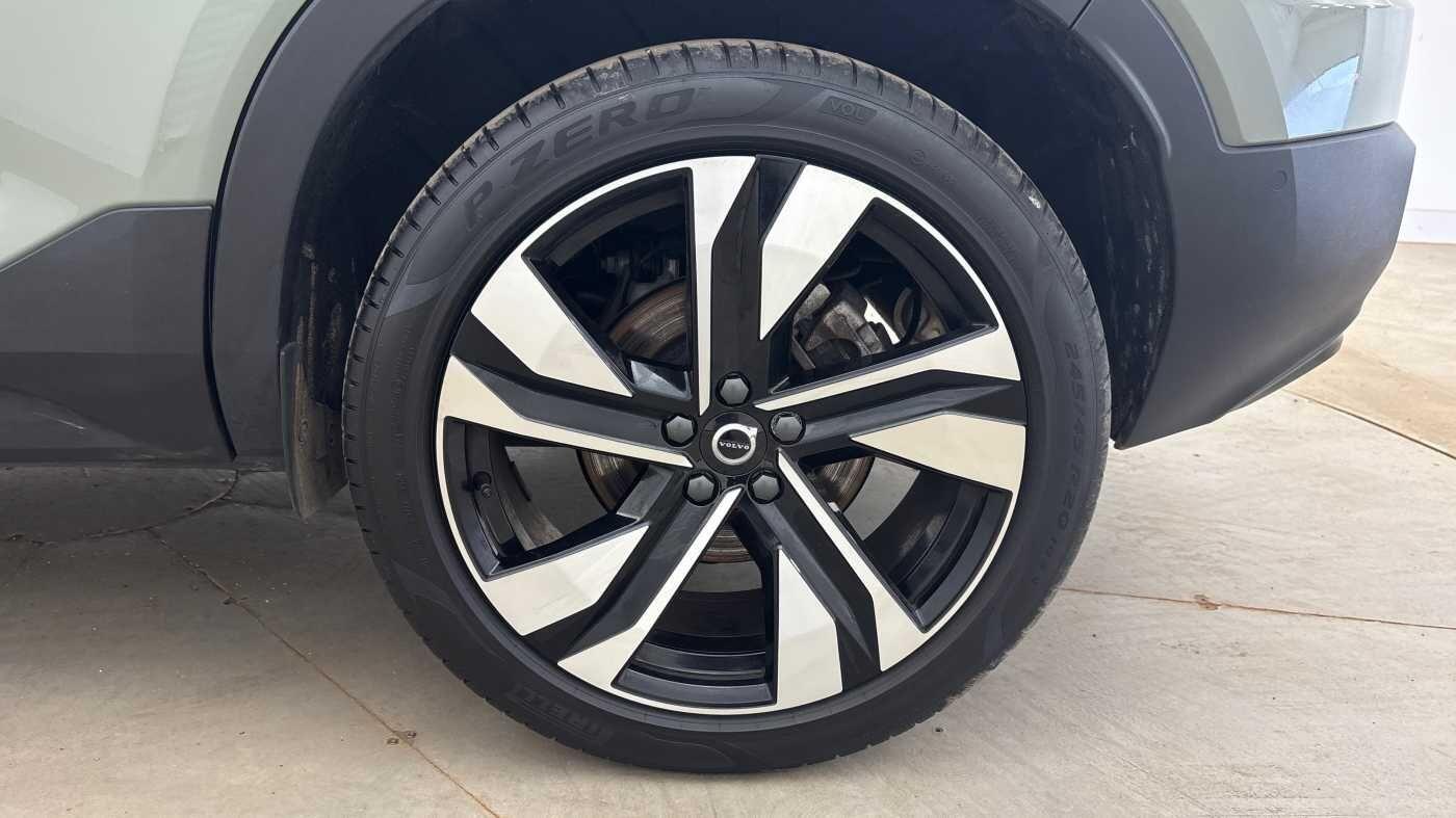 Used Volvo XC40 2024 for sale - 76671674: Photo 24