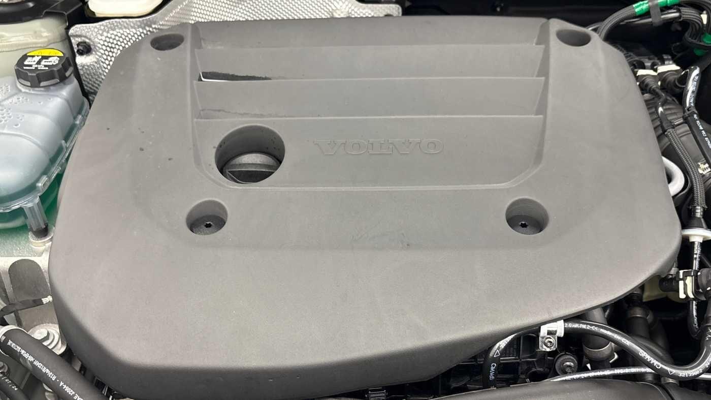 Used Volvo XC40 2024 for sale - 76671674: Photo 42