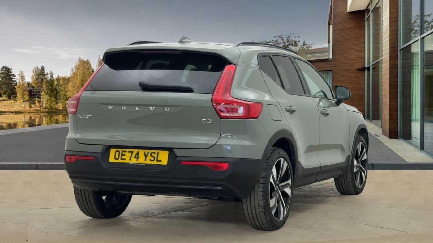 Used Volvo XC40 2024 for sale - 76671674: Photo 9