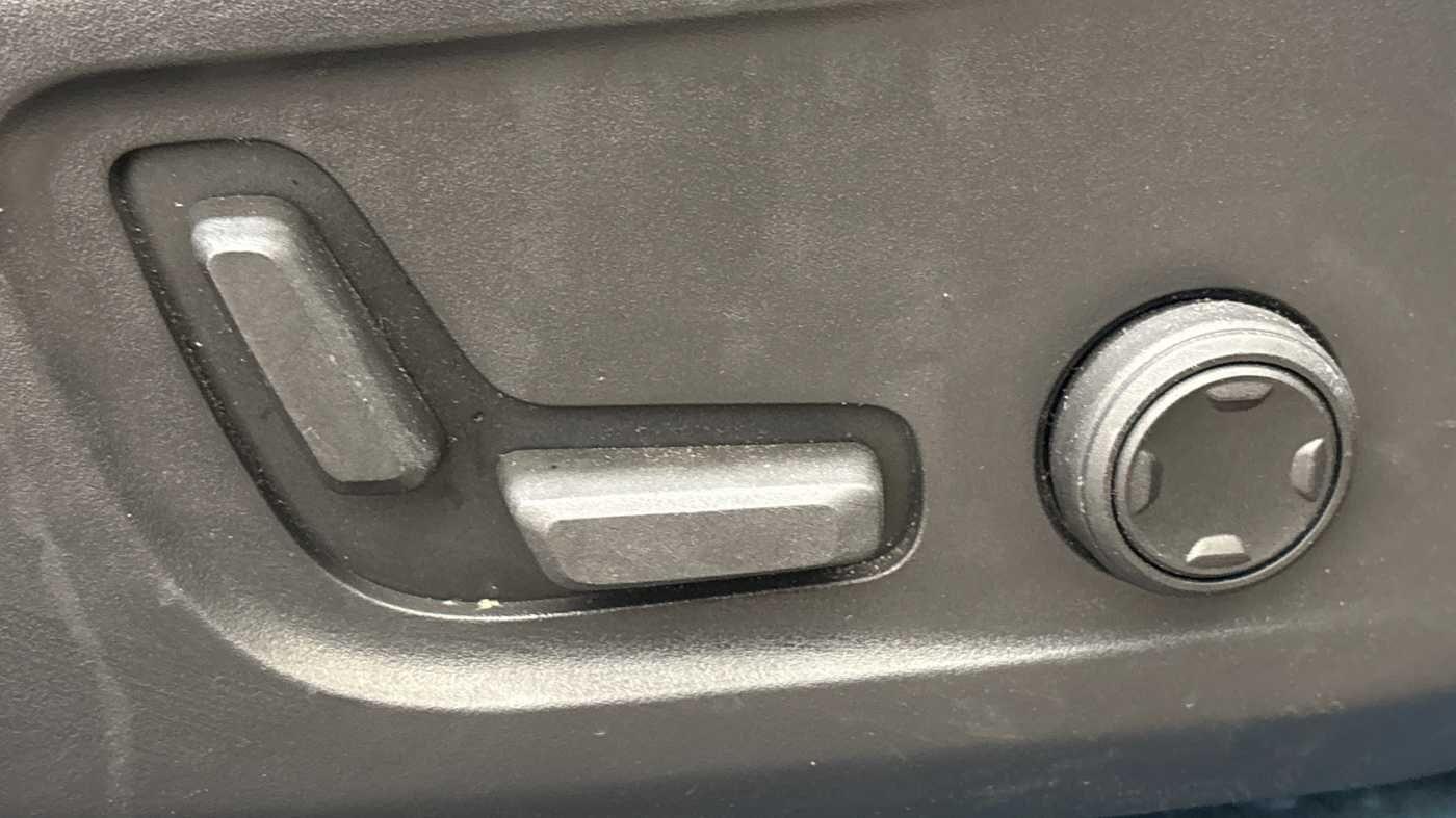 Used Volvo XC40 2022 for sale - 76689599: Photo 18