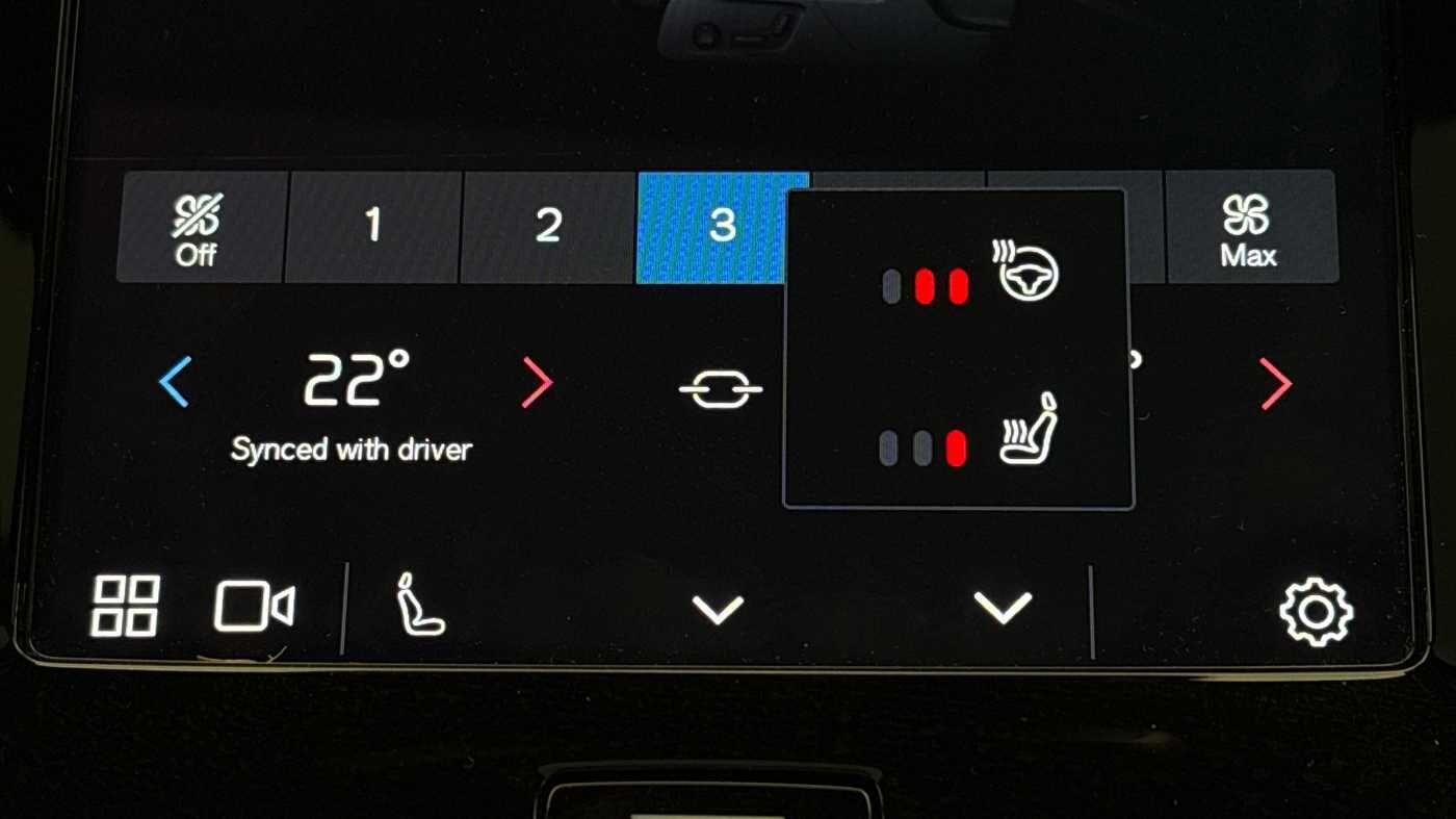 Used Volvo XC40 2022 for sale - 76689599: Photo 21