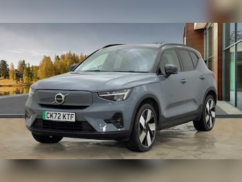 Used Volvo XC40 2022 for sale - 76689599: Photo