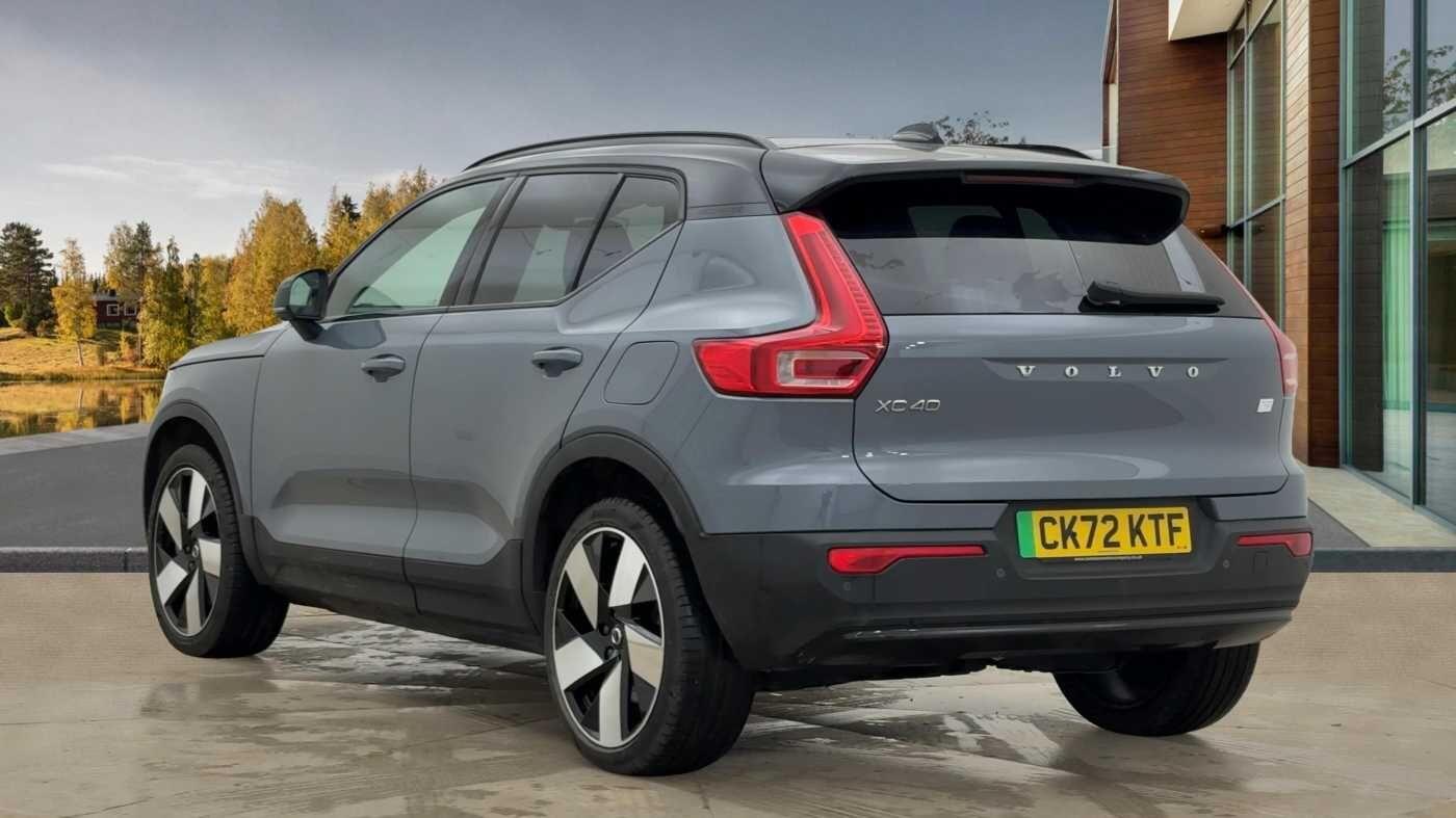 Used Volvo XC40 2022 for sale - 76689599: Photo 4