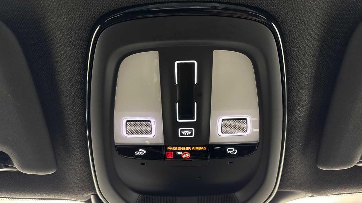 Used Volvo XC40 2022 for sale - 76689599: Photo 41