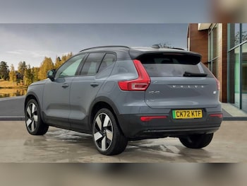 Used Volvo XC40 2022 for sale - 76689599: Photo