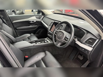Used Volvo XC90 2021 for sale - 79540808: Photo