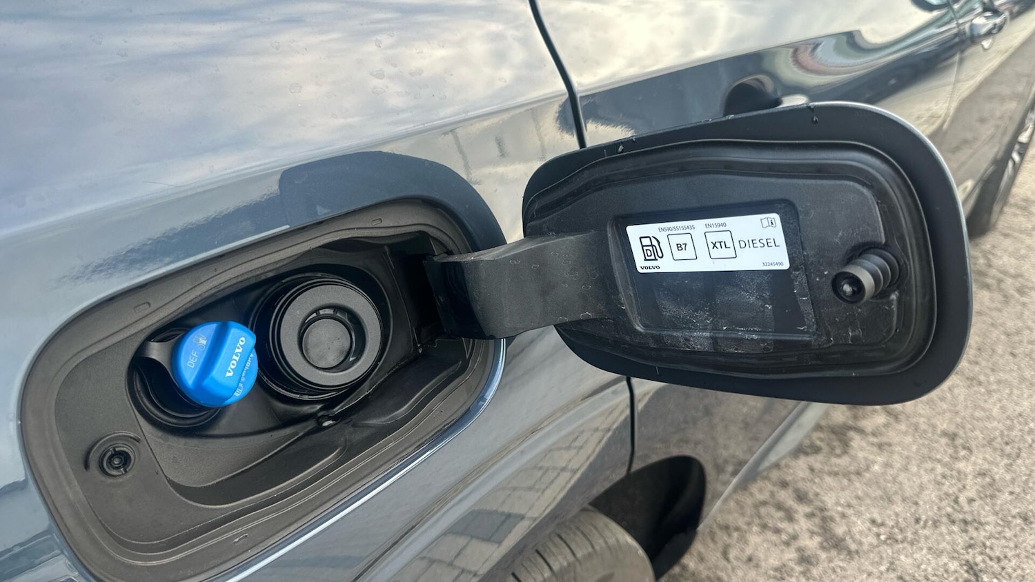 Used Volvo XC60 2023 for sale - 77091023: Photo 18